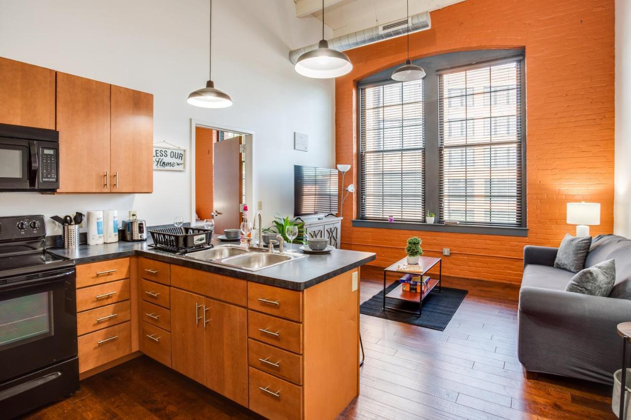 Ny Style Centric Loft With King Bed By Park Ave Διαμέρισμα Ρότσεστερ Εξωτερικό φωτογραφία